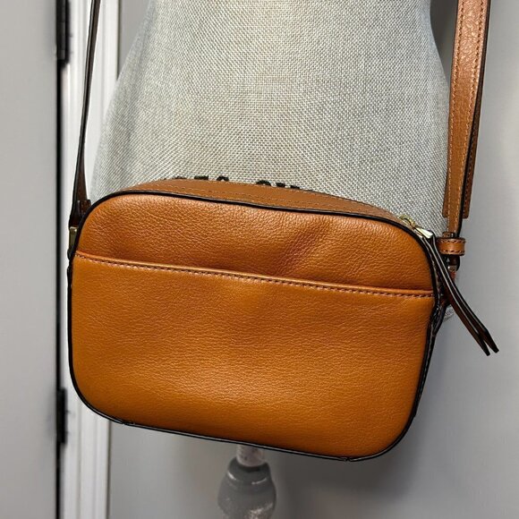 Fossil Liza Camera Bag - Saddle NWT - Picture 4 of 5